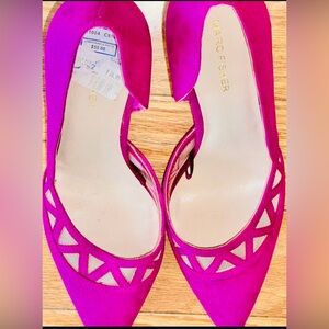 Marc Fisher Bright Pink Pointed-Toe Cutout Flats